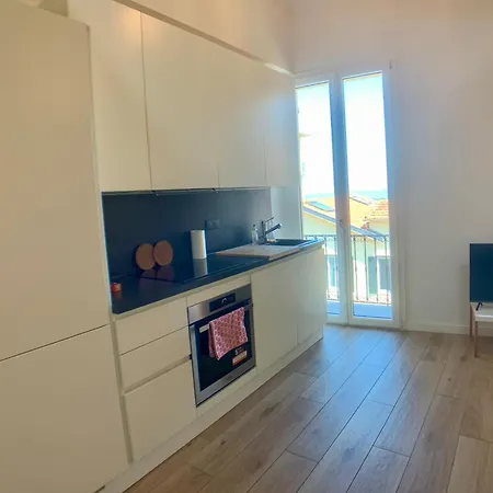 Monaco Larvotto Daire Roquebrune-Cap-Martin